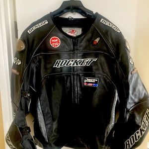 JOE ROCKET MOTORCYCLE LEATHER JACKET FOR SALE Genuine leather $300